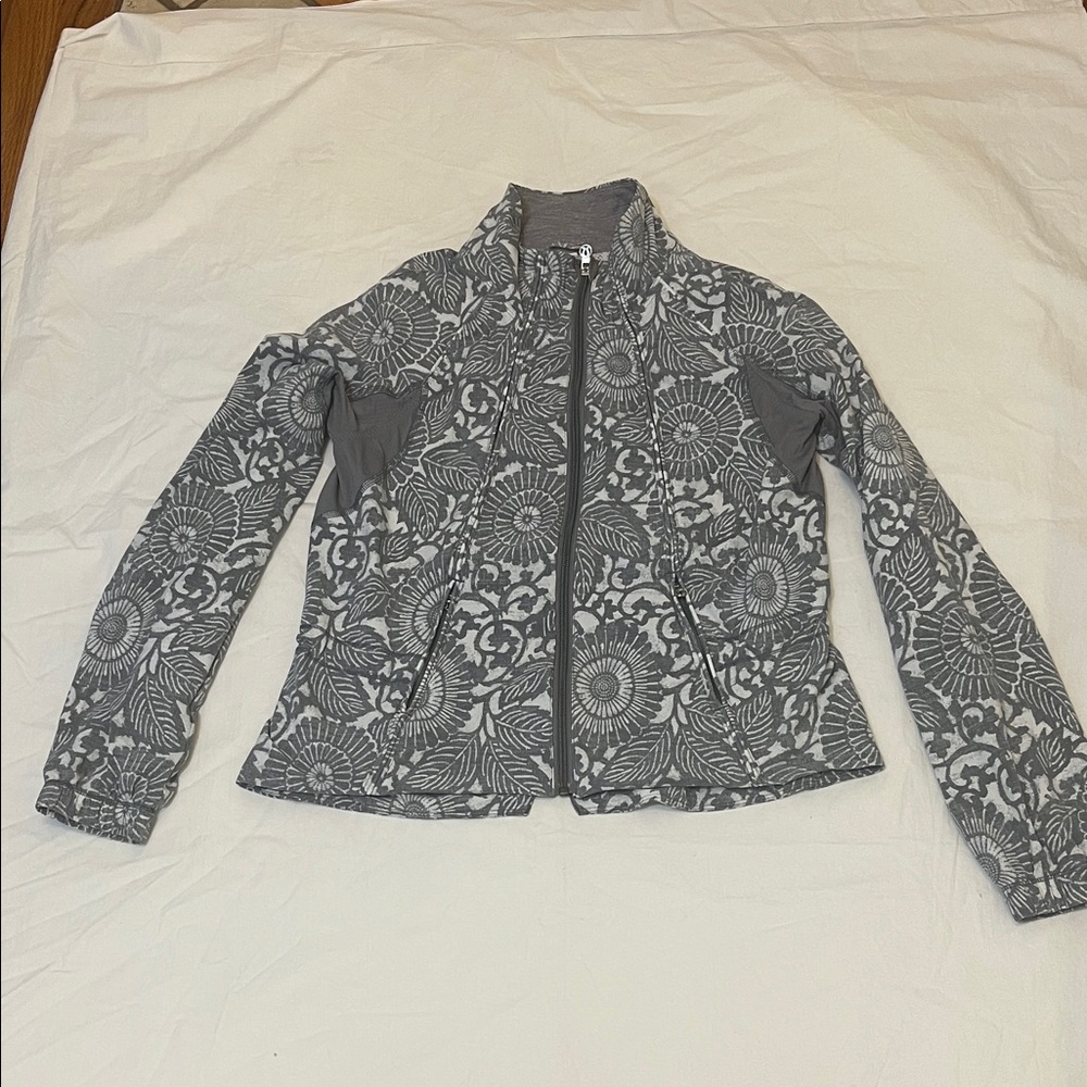 Lululemon Athletica Gray Floral Ski Jacket